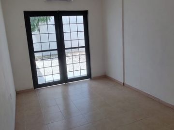 Casa en venta totalmente remodelada en Puerto Morelos Villas Morelos I