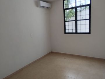 Casa en venta totalmente remodelada en Puerto Morelos Villas Morelos I