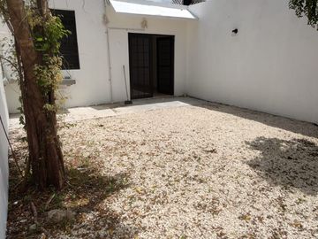 Casa en venta totalmente remodelada en Puerto Morelos Villas Morelos I