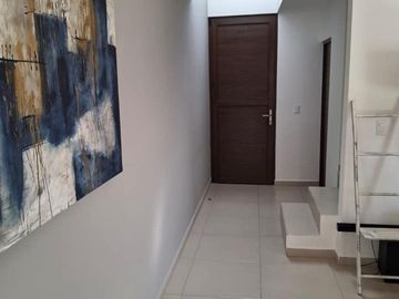 CASA EN VENTA PRIVADA VILLA DE POZOS