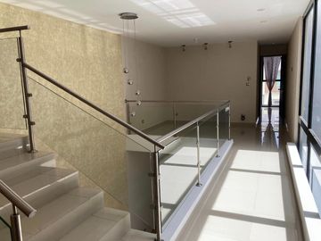 CASA EN VENTA VILLAMAGNA 5 HABITACIONES