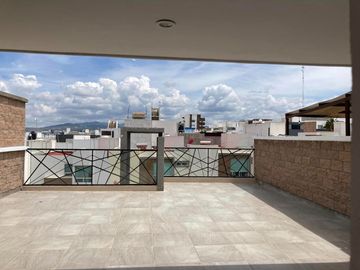CASA EN VENTA VILLAMAGNA 5 HABITACIONES