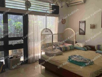 Rumah bagus luas di Gandaria