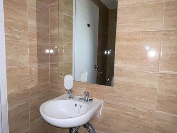 Dijual Apartemen Siap Huni di Breeze Bintaro, Lokasi Strategis Dekat Mall dan Stasiun