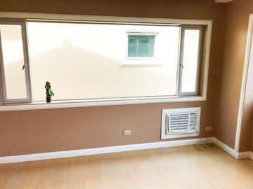 FOR SALE - 3 Storey Townhouse in Westwood Lane, Valle Verde 6, Pasig City