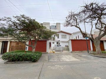 VENTA CASA - SANTIAGO DE SURCO