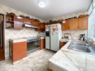 VENTA CASA - SANTIAGO DE SURCO