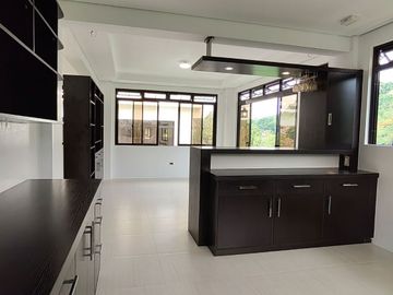 Luxurious 4-Bedroom Golf View Residence in Sun Valley, Antipolo City – Spacious Lot, Modern Living, Ready for Move-In