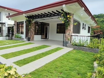 Luxurious 4-Bedroom Golf View Residence in Sun Valley, Antipolo City – Spacious Lot, Modern Living, Ready for Move-In