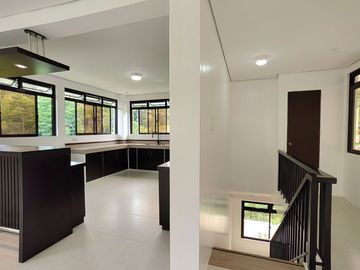 Luxurious 4-Bedroom Golf View Residence in Sun Valley, Antipolo City – Spacious Lot, Modern Living, Ready for Move-In
