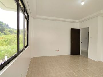 Luxurious 4-Bedroom Golf View Residence in Sun Valley, Antipolo City – Spacious Lot, Modern Living, Ready for Move-In