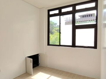 Luxurious 4-Bedroom Golf View Residence in Sun Valley, Antipolo City – Spacious Lot, Modern Living, Ready for Move-In