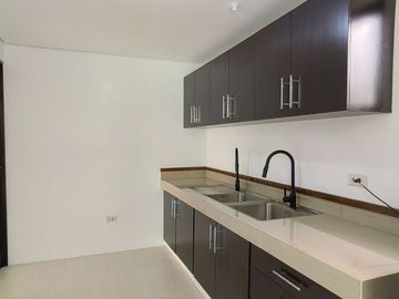 Luxurious 4-Bedroom Golf View Residence in Sun Valley, Antipolo City – Spacious Lot, Modern Living, Ready for Move-In