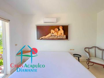 Casa en renta con terraza,  espectacular vista al mar y alberca privada