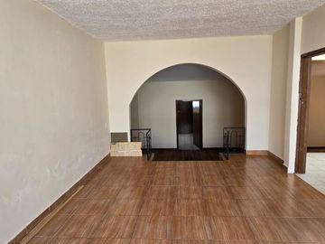 CASA RENTERA EN EL RECREO