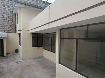 CASA RENTERA EN EL RECREO