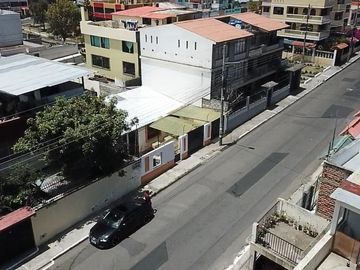 CASA RENTERA EN EL RECREO