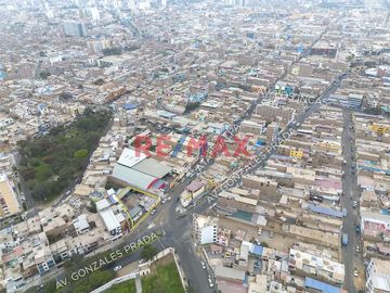 Vendo Terreno Comercial En Av. Gonzales Prada Con Atahualpa 700M2 $570,000 29.40 M2 Frontera