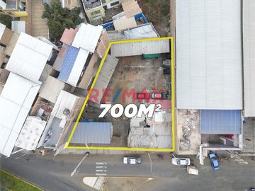 Vendo Terreno Comercial En Av. Gonzales Prada Con Atahualpa 700M2 $570,000 29.40 M2 Frontera