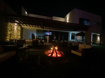 HERMOSA CASA EN VENTA EN BALCONES DE JURIQUILLA