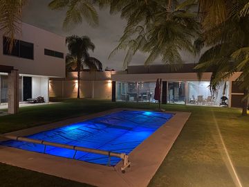 HERMOSA CASA EN VENTA EN BALCONES DE JURIQUILLA