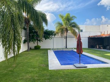 HERMOSA CASA EN VENTA EN BALCONES DE JURIQUILLA