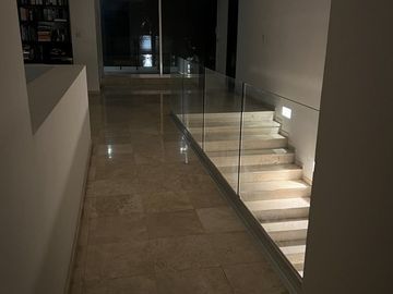 HERMOSA CASA EN VENTA EN BALCONES DE JURIQUILLA