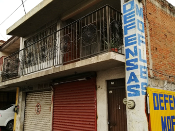 SE VENDE CASA CON LOCAL Y BODEGA