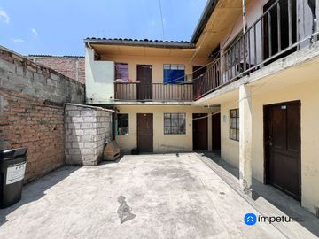 Se vende casa rentera central en la ciudad de Loja