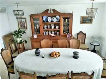 VENDO CASA REMODELADA - PONTEVEDRA - BOGOTÁ - 290 M2