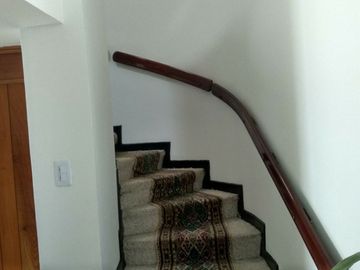 VENDO CASA REMODELADA - PONTEVEDRA - BOGOTÁ - 290 M2