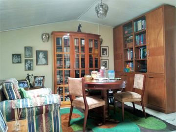 VENDO CASA REMODELADA - PONTEVEDRA - BOGOTÁ - 290 M2