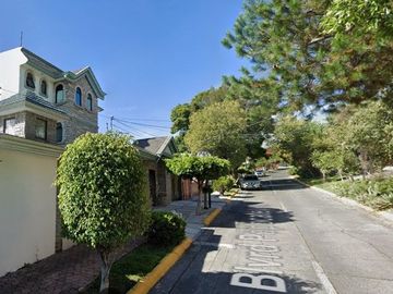 ¡¡¡ Venta De Amplia Y Cómoda Casa !!! En Blvrd Popocatépetl , Lomas de Valle Dorado.