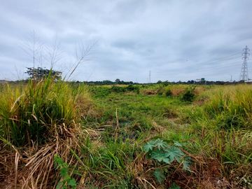 Venta de terreno 12600m2 en Milagro. Comercial, industrial y de multiples usos