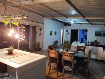Vendo Hermosa Finca a 5 minutos de Villeta Cundinamarca posibilidadd de proyecto hotelerao.