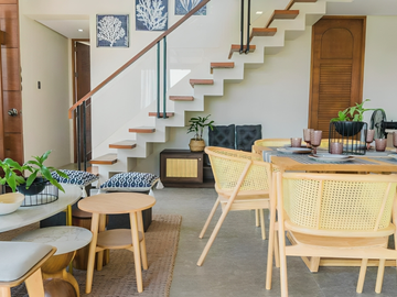 Pre-Selling Beach Villas