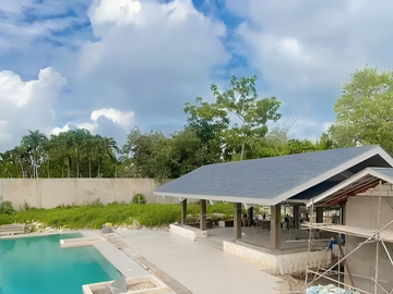 Pre-Selling Beach Villas