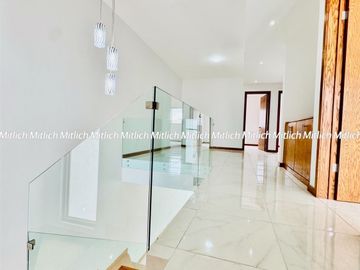 Casa nueva en venta fraccionamiento Albaterra $5,100,000.