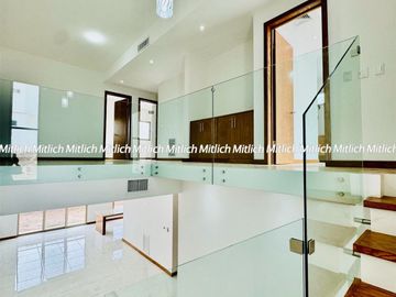 Casa nueva en venta fraccionamiento Albaterra $5,100,000.