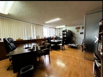 EDIFICIO PARA REMODELAR EN VENTA, LAS AGUILAS