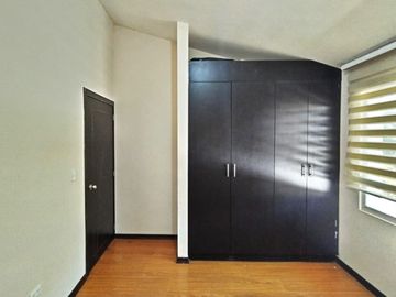 Hermosa Casa Esquinera en Conjunto - San Gabriel Valle de los Chillos