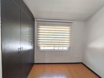 Hermosa Casa Esquinera en Conjunto - San Gabriel Valle de los Chillos