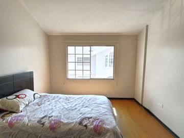 Hermosa Casa Esquinera en Conjunto - San Gabriel Valle de los Chillos