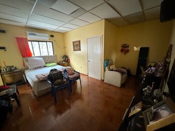 En venta casa de 14 dormitorios rentera en Inmaconsa.