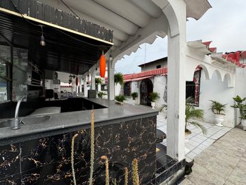 En venta casa de 14 dormitorios rentera en Inmaconsa.