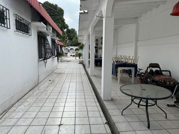 En venta casa de 14 dormitorios rentera en Inmaconsa.