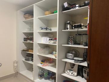 DEPARTAMENTO EN VENTA, QUITO TENIS $450.000