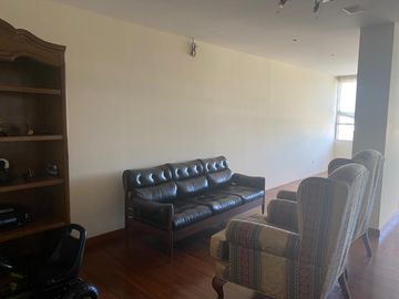 DEPARTAMENTO EN VENTA, QUITO TENIS $450.000