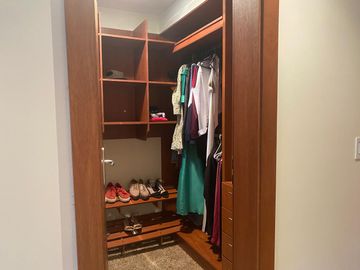 DEPARTAMENTO EN VENTA, QUITO TENIS $450.000