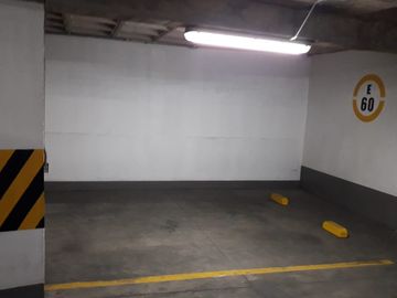 DEPARTAMENTO EN VENTA, QUITO TENIS $450.000